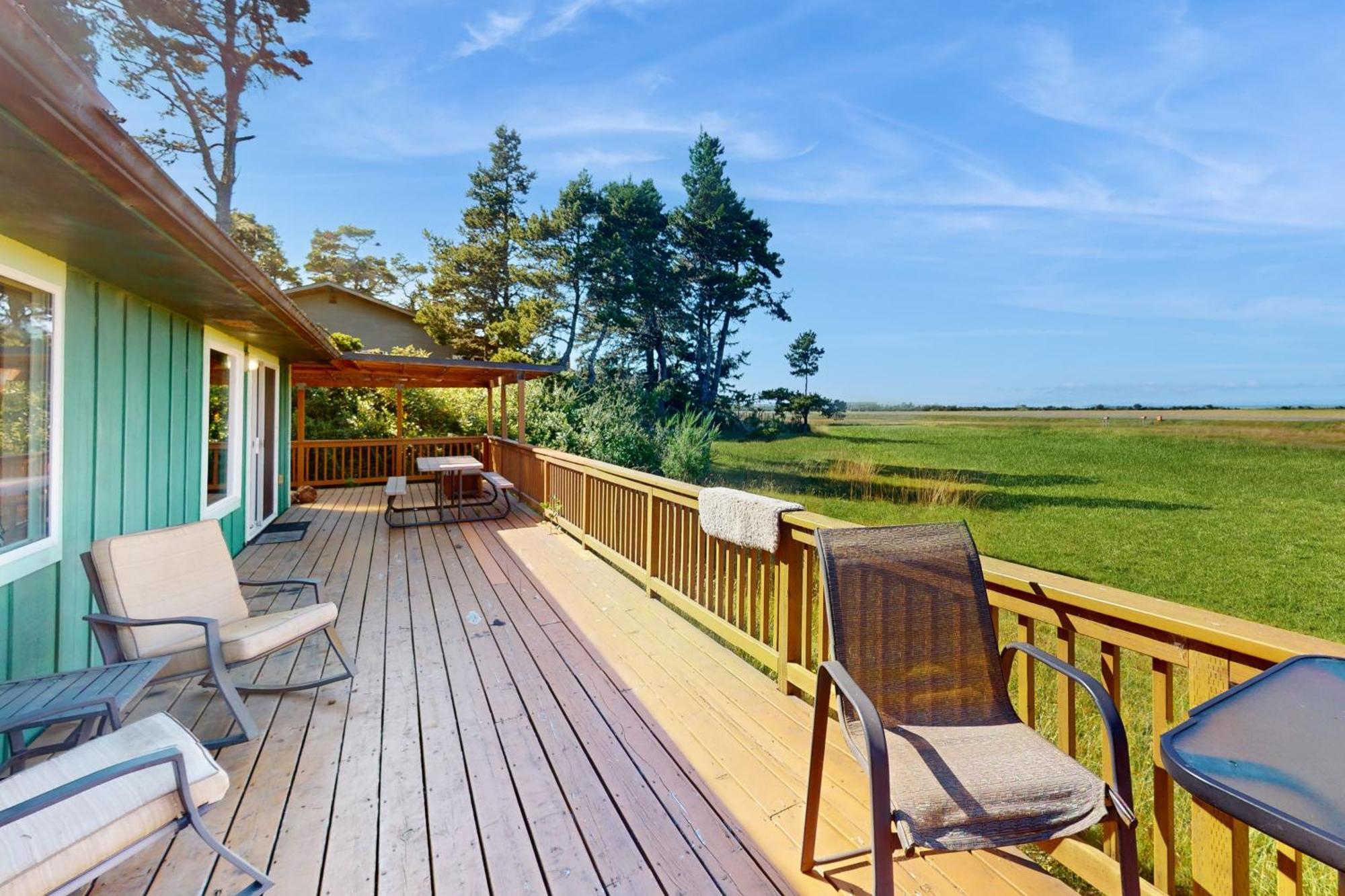 Villa Surfer'S A Landing Westport Exterior foto